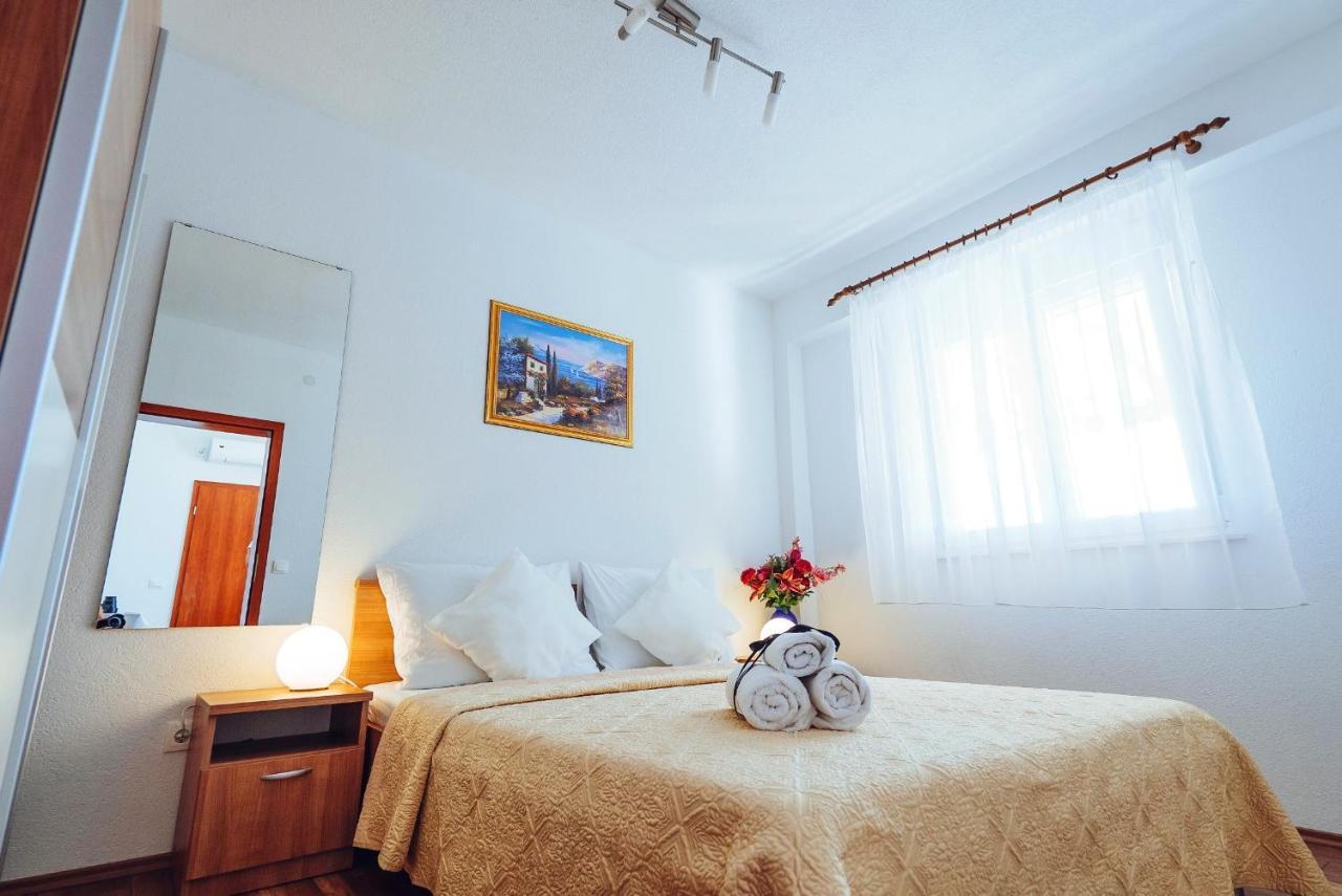 Apartmani Simundic トロギール エクステリア 写真