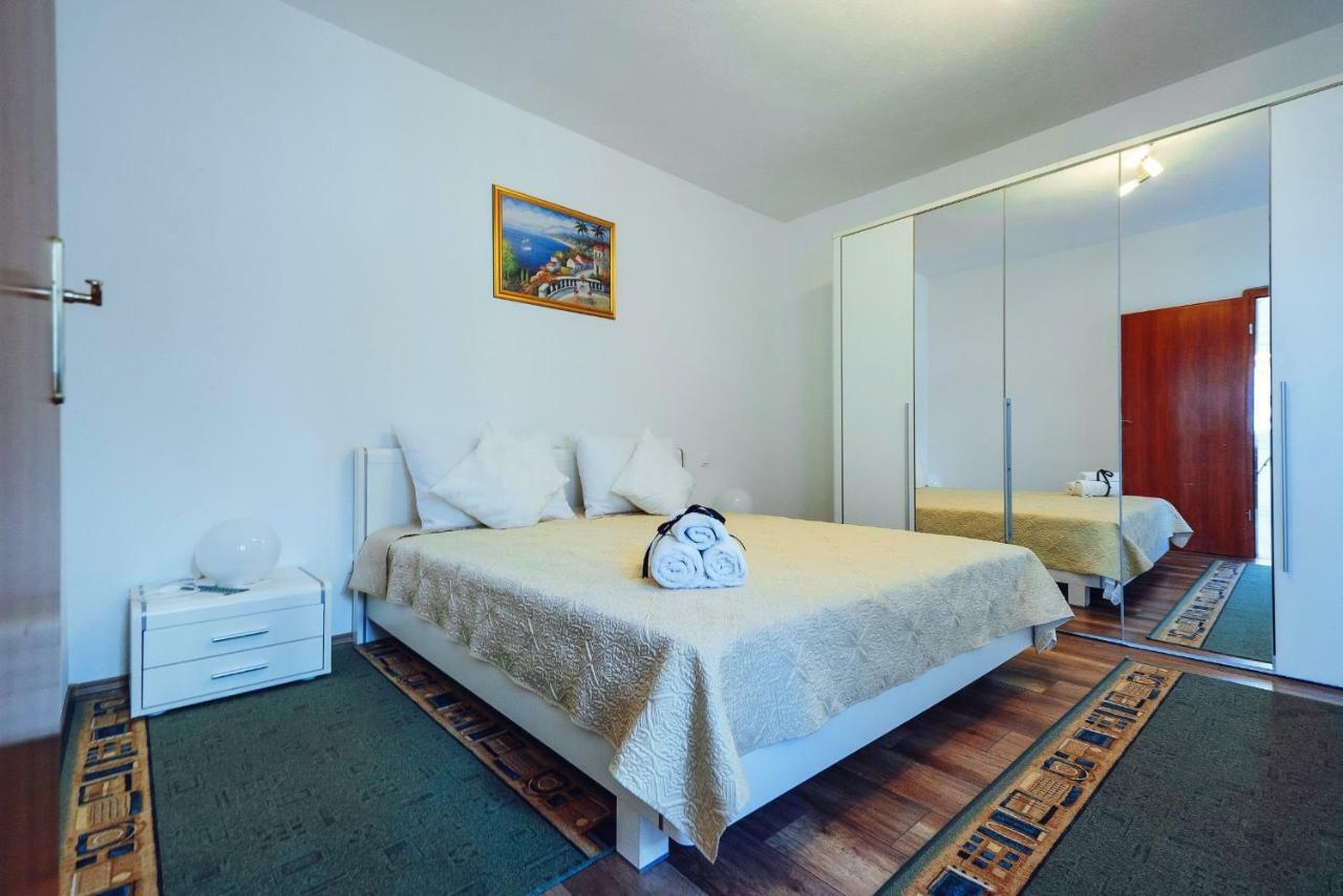 Apartmani Simundic トロギール エクステリア 写真